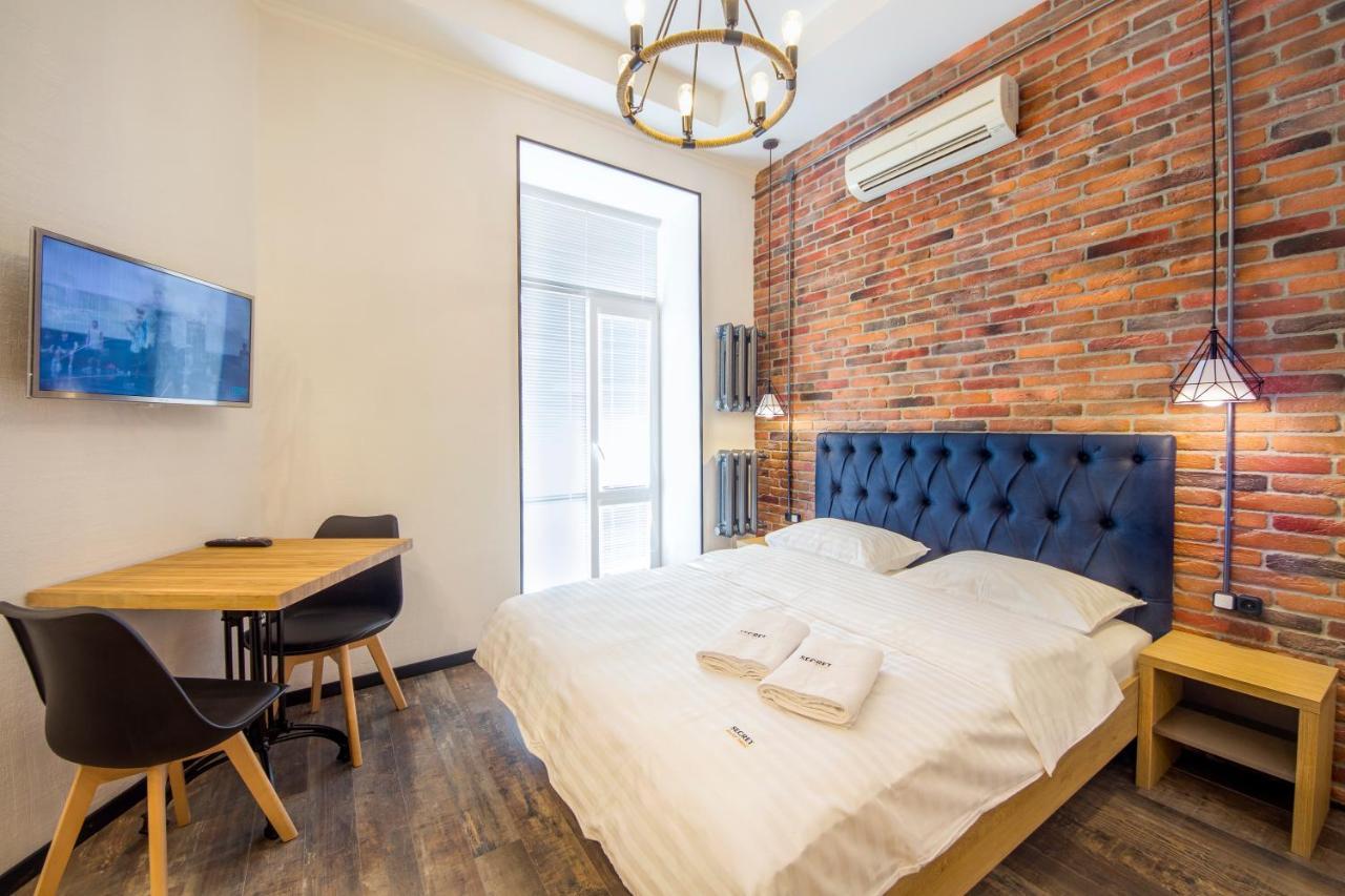 Cheap Apartments Kyiv Exterior photo