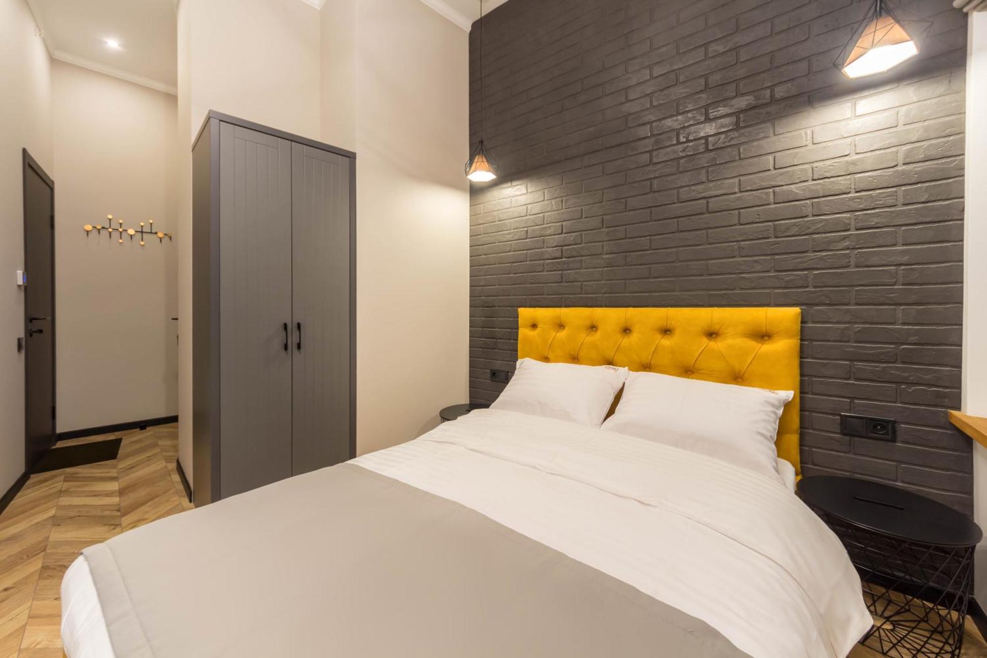 Cheap Apartments Kyiv Exterior photo