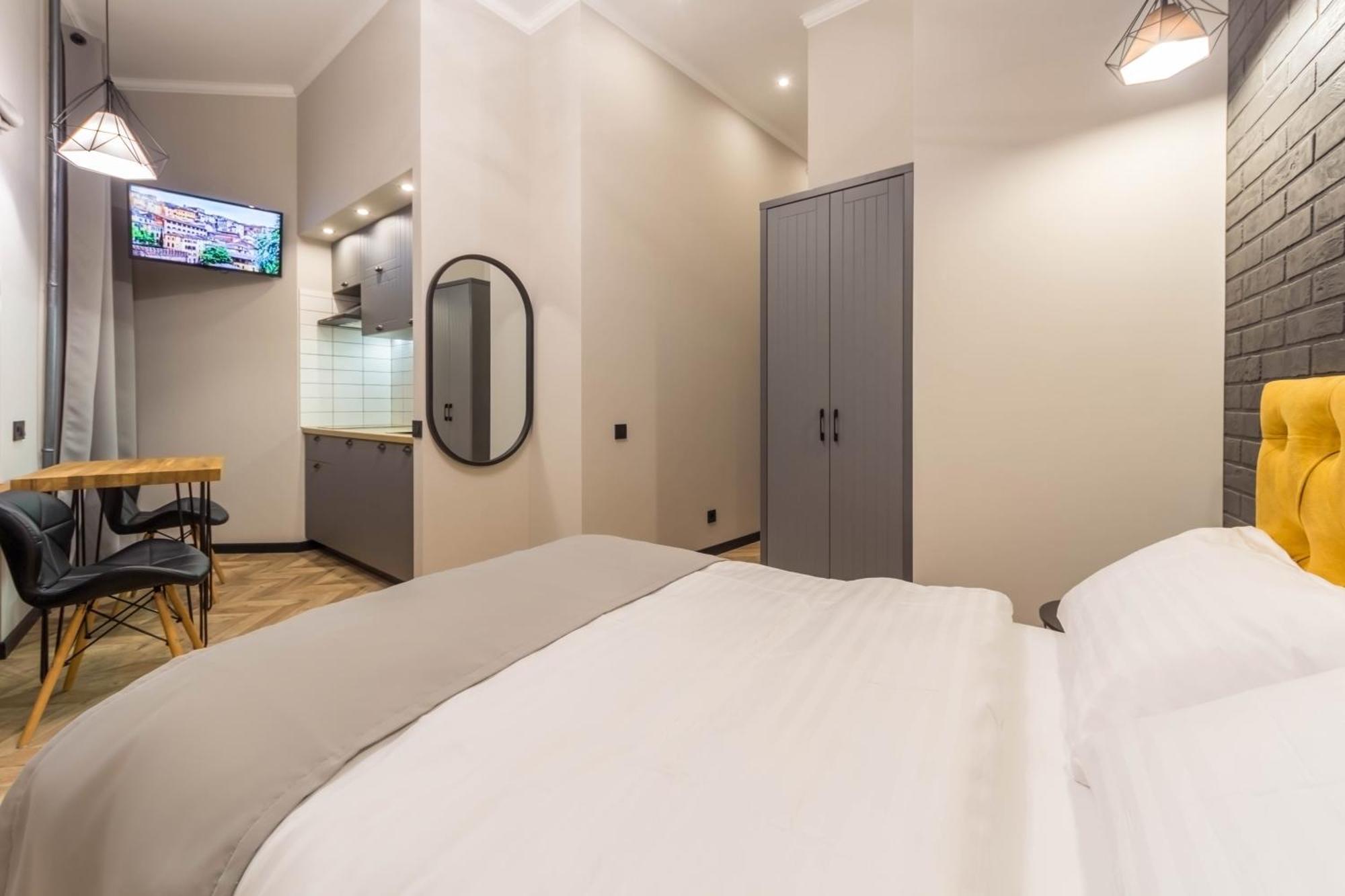 Cheap Apartments Kyiv Exterior photo
