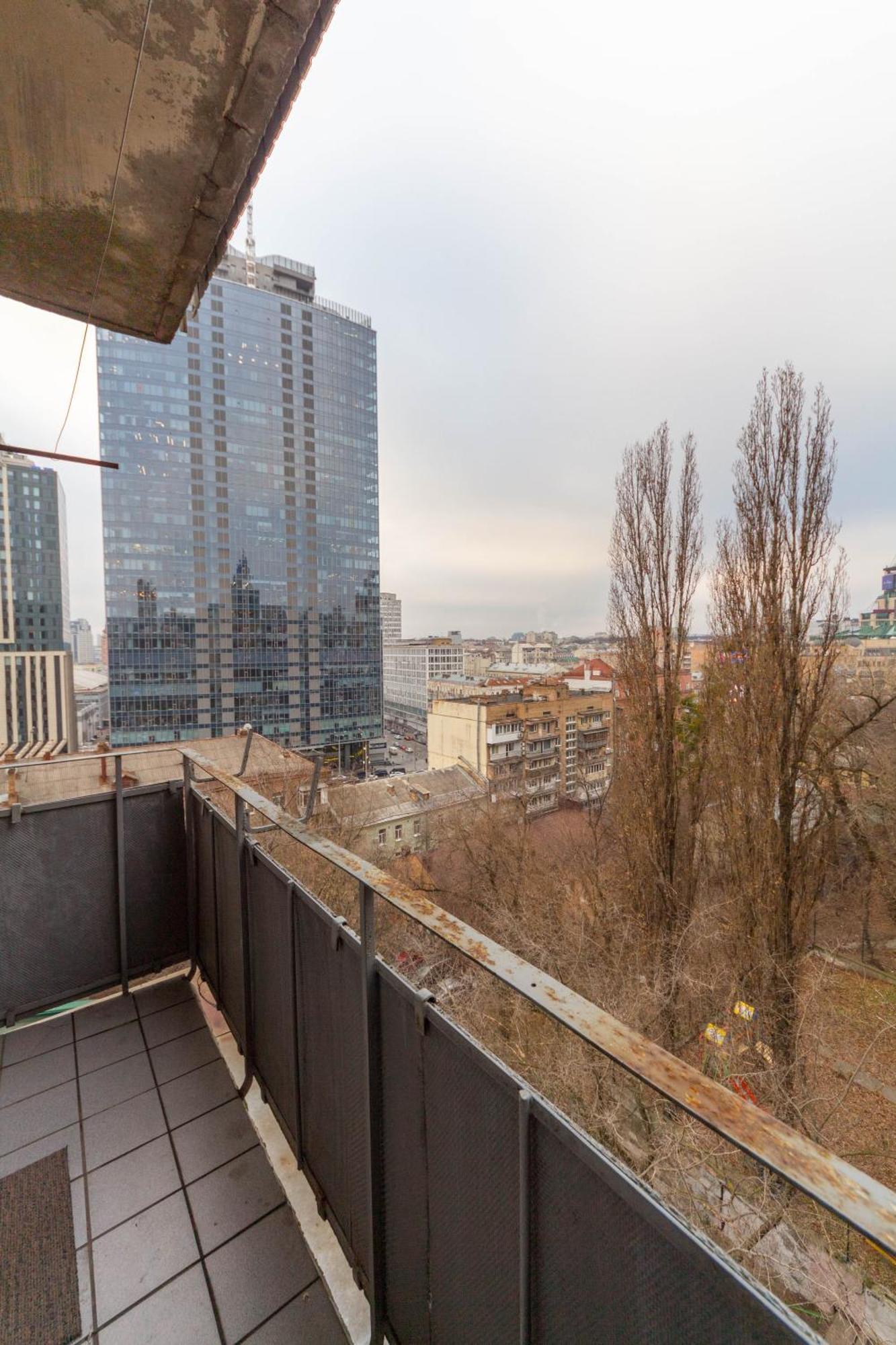 Cheap Apartments Kyiv Exterior photo