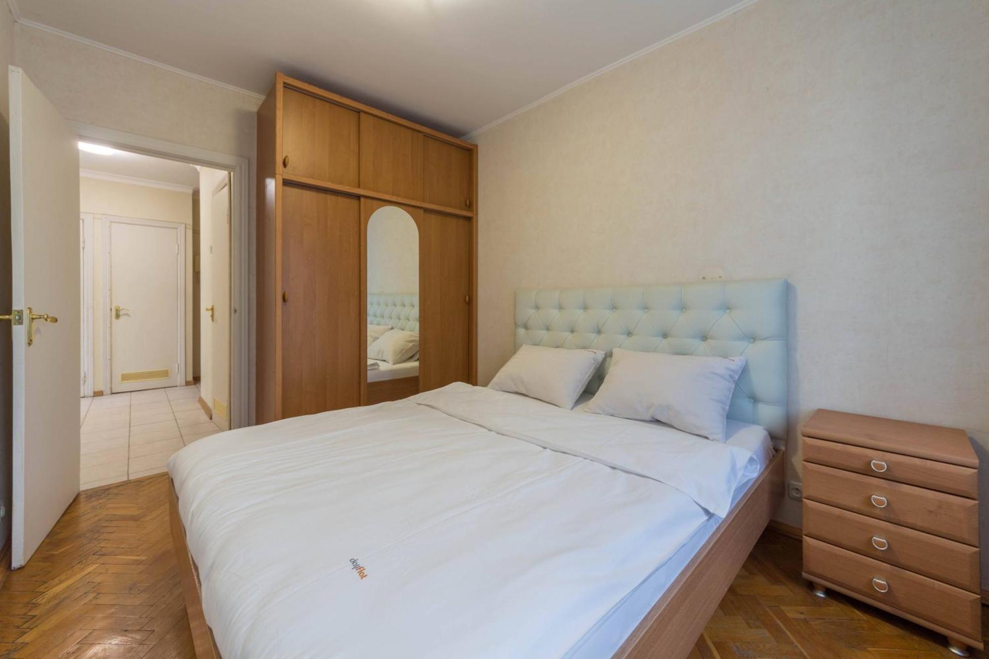 Cheap Apartments Kyiv Exterior photo