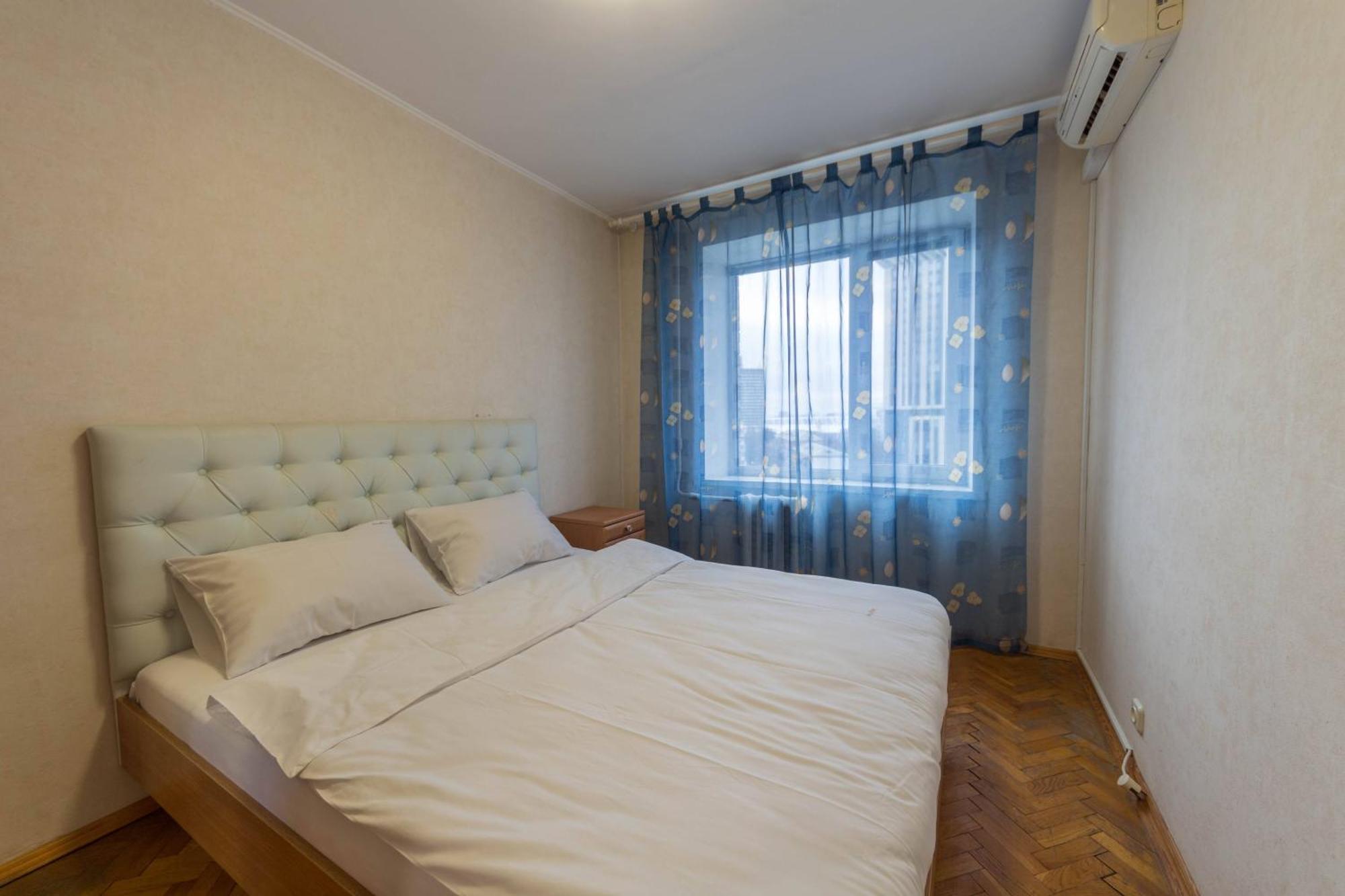 Cheap Apartments Kyiv Exterior photo